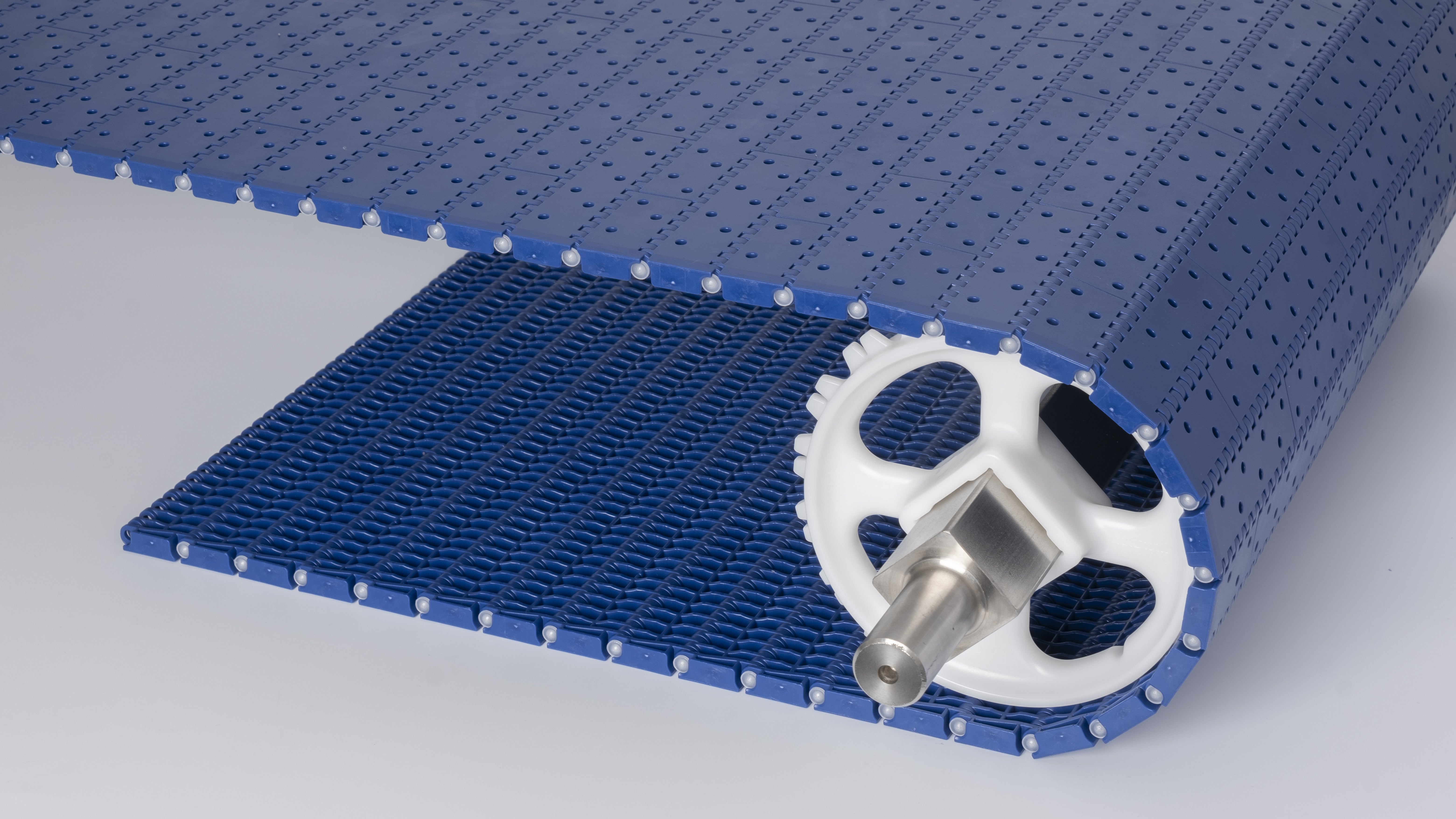 900 シリーズ 穴開きフラットトップ | ベルトファインダー | Intralox